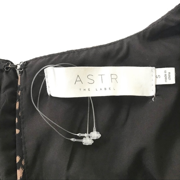 ASTR the Label Ruched Front Midi Dress - Picture 15 of 16